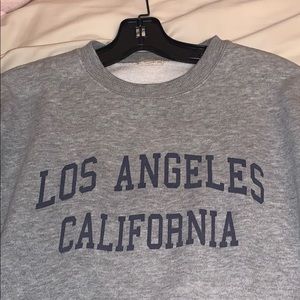 BRANDY MELVILLE SWEATSHIRT
